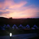 Glamp-inn *