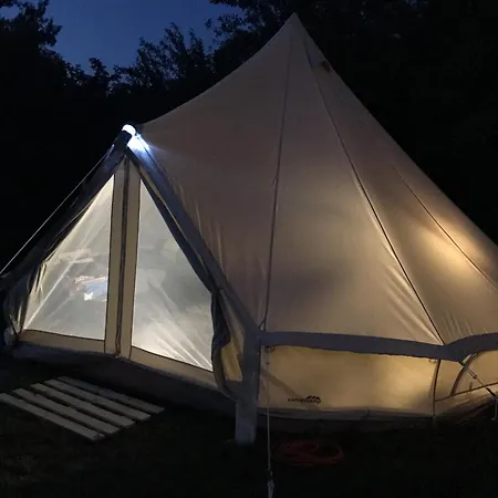 Kamp alanı Glamp-inn *